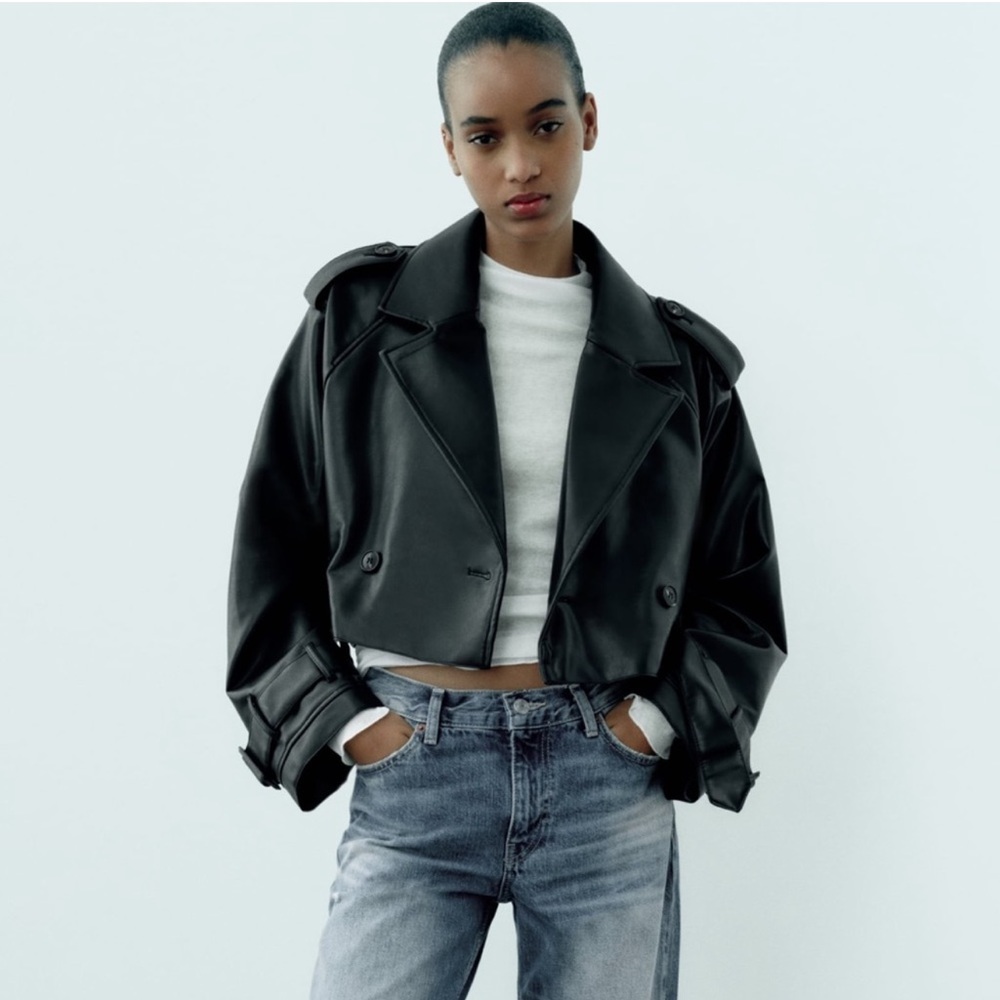 ZARA BLACK OVERSIZED CROPPED FAUX LEATHER TRENCH